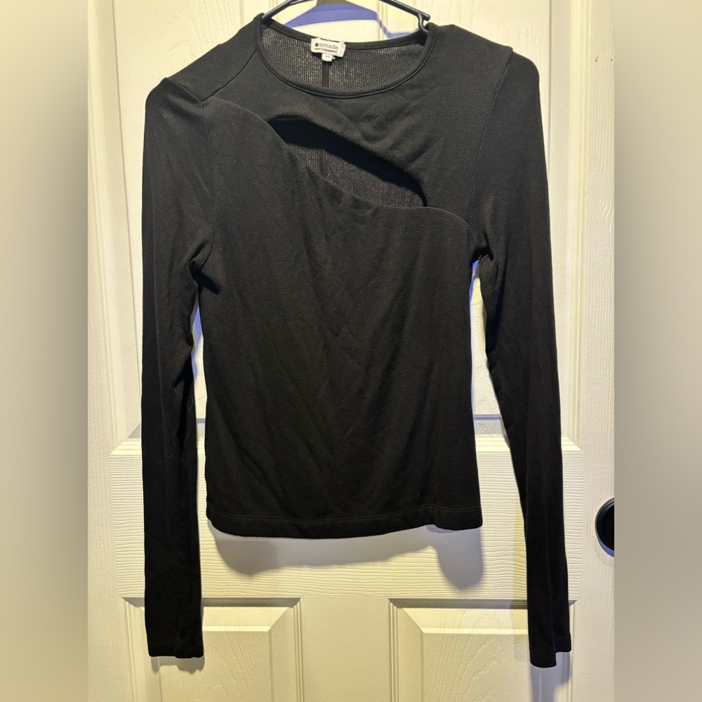 LAmade Verge Peek A Boo Long Sleeve Top - Black